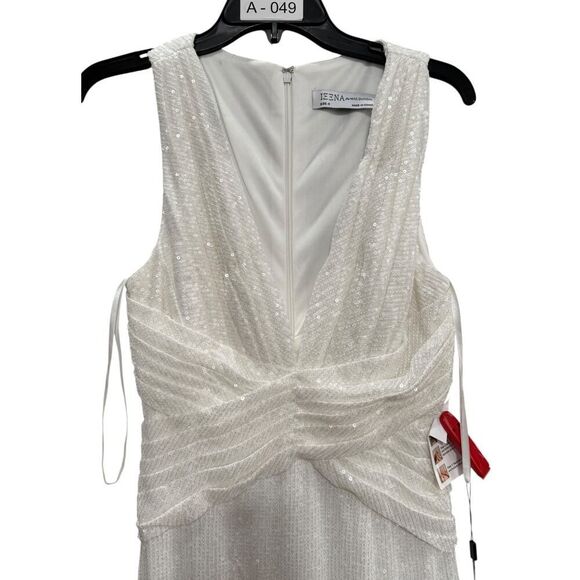 Ieena for Mac Duggal White V-Neck Sequin Wrap Waist Gown - Size 6 - NWT - Picture 2 of 3